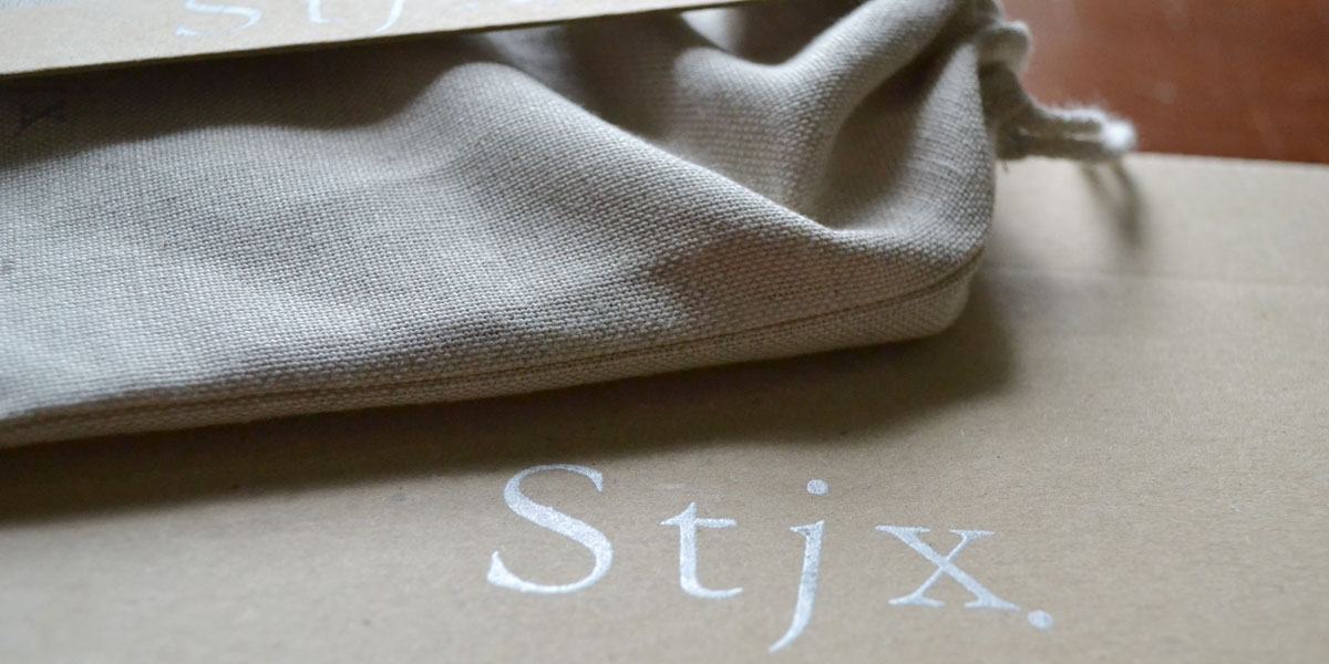 idstudioltd-portfolio-case02-stjx-bag